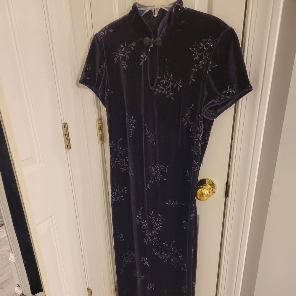 Formal/dressy dress - Size 8